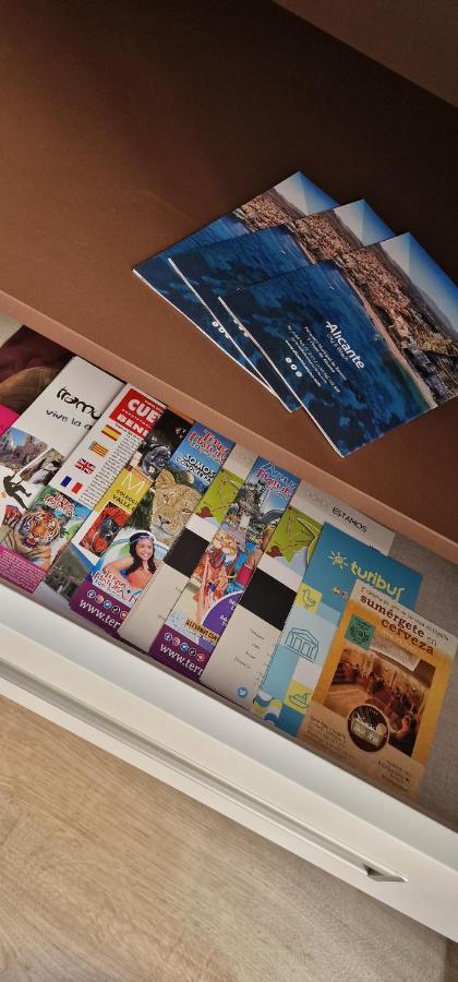 Estudio En Centro De Alicante Διαμέρισμα Εξωτερικό φωτογραφία
